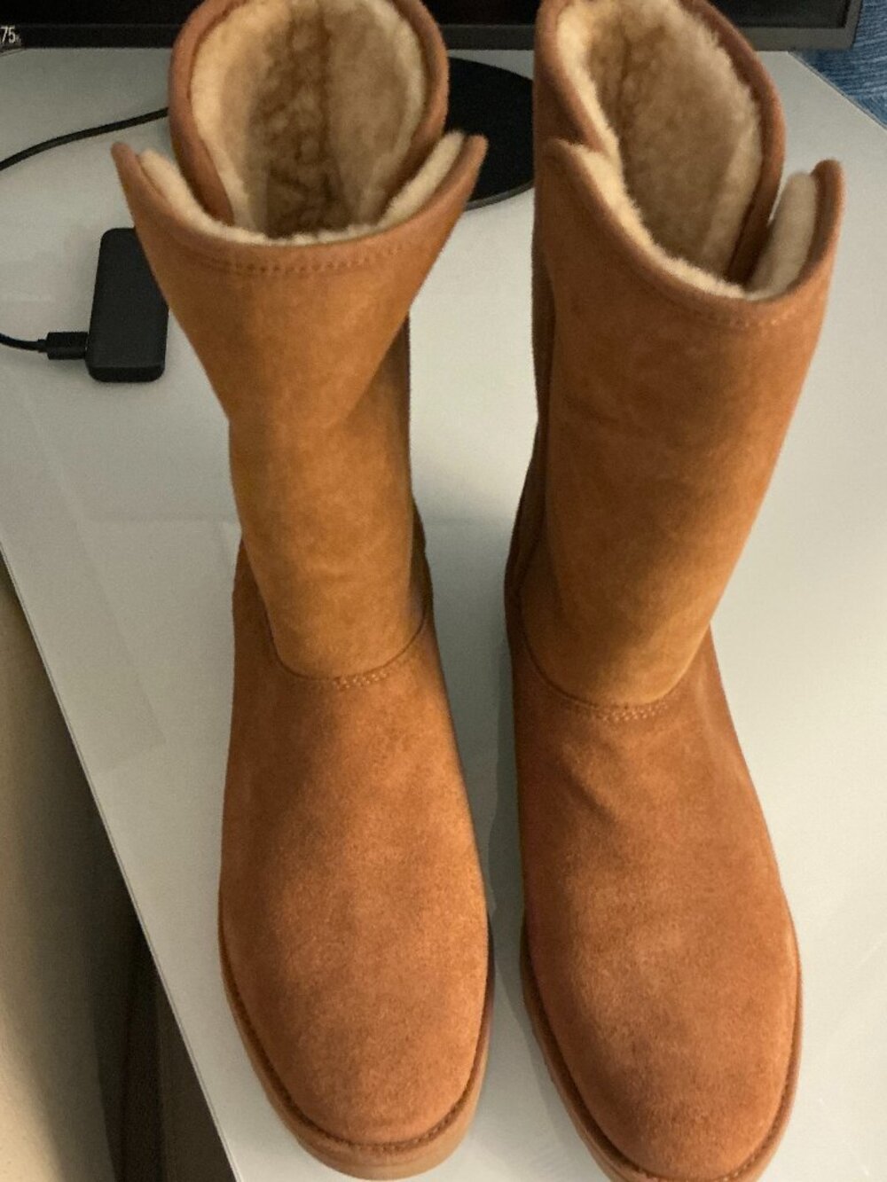 UGG Amie Classic Slim Chestnut Suede Wedge Boots NWOB Women's Size 9